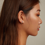 Színes kör alakú fülbevalók ezüst felülettel